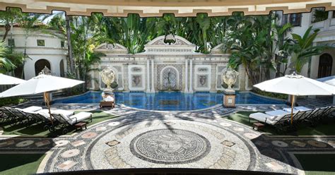 gianni Versace mansion